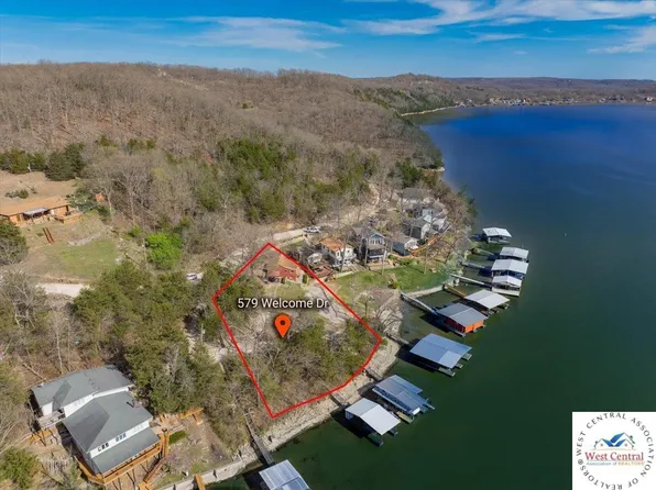 579 Welcome Dr, Camdenton, MO 65020