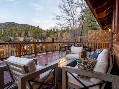 1127 Crags Ln, Fawnskin, CA, 92333