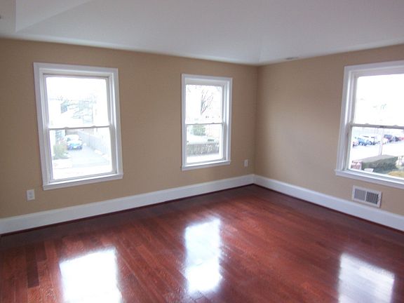 2nd Floor Front Bedroom