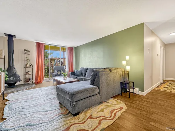 2231 S Vaughn Way #305B, Aurora, CO 80014
