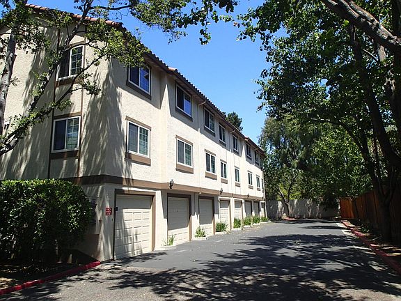 3rd image of 977 Warburton Ave APT 108