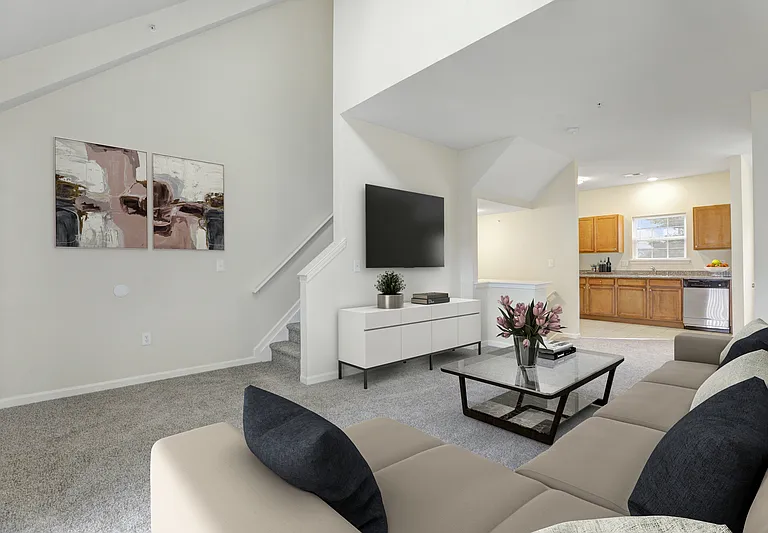 Green Hill Luxury Rentals — Photo 15