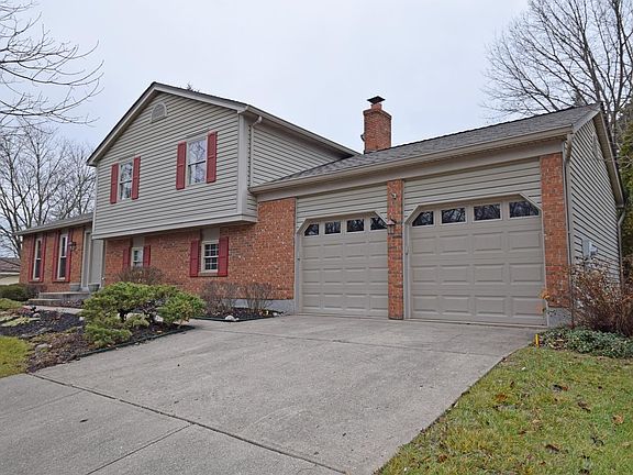 2nd image of 5706 Winding Creek Way