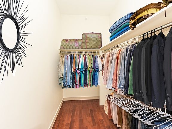 4th image of 4237 27th St APT 7A