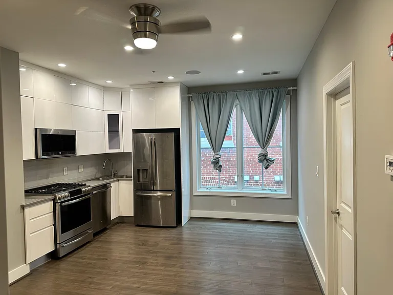 625 Park Rd NW #104 — Photo 6