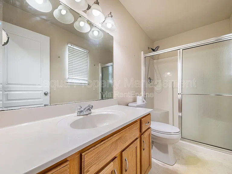 7325 Salerno Cir — Photo 12