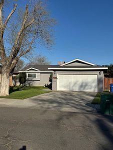 224 N Santa Ana St, Los Banos, CA, 93635