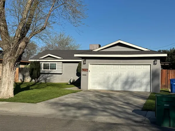 224 N Santa Ana St, Los Banos, CA 93635