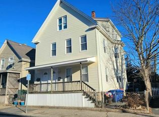 10-12 Bourne St, New Bedford, MA 02740