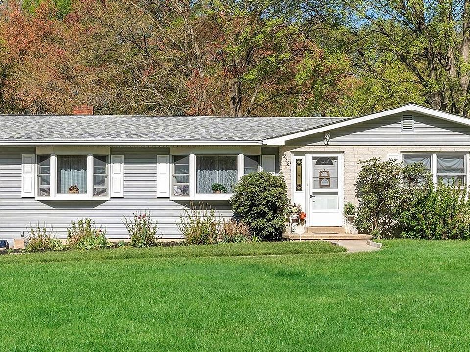 1st image of 238 Emelia Dr