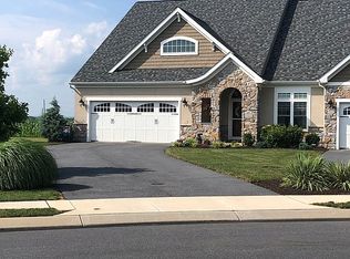 541 Springbrook Dr, Palmyra, PA 17078