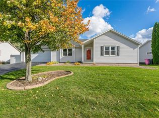 50 Markie Dr E, Rochester, NY 14606