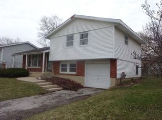 3313 Tulip Dr, Hazel Crest, IL 60429