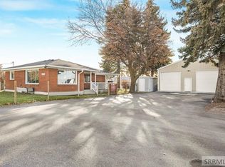 1077 E 1400 N, Shelley, ID 83274