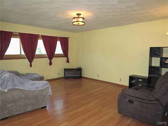 3rd image of 53 W River St