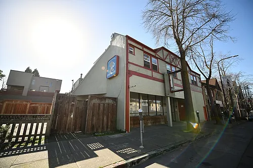 1482 University Ave Photo 1