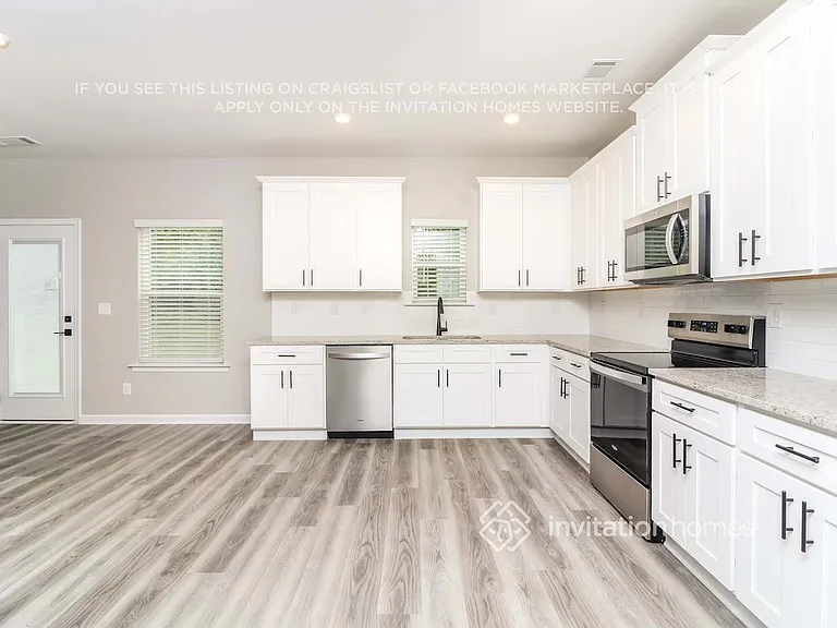 3080 Azteca Way — Photo 10