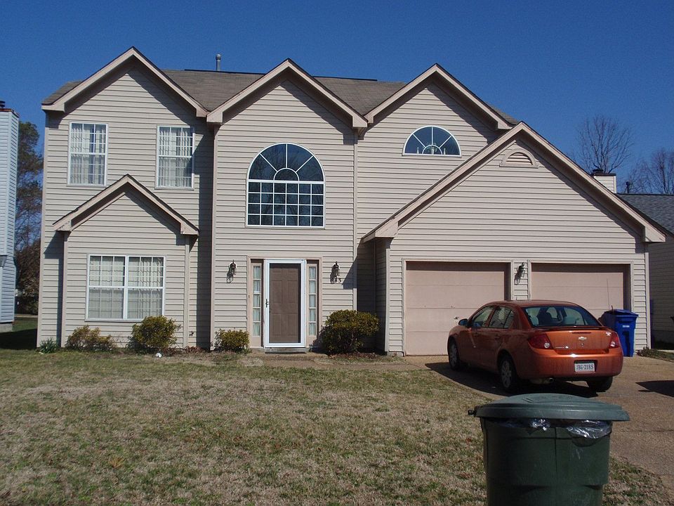 1st image of 883 Weyanoke Ln