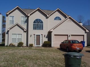 883 Weyanoke Ln, Newport News, VA