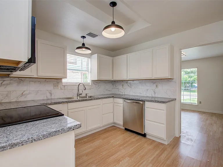 3514 Quail Meadow Dr — Photo 16