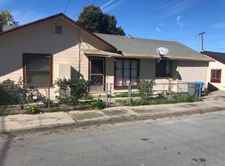 556 A St APT 2, Hollister, CA