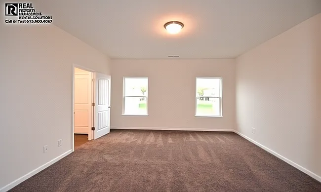 309 Petunia Dr — Photo 23