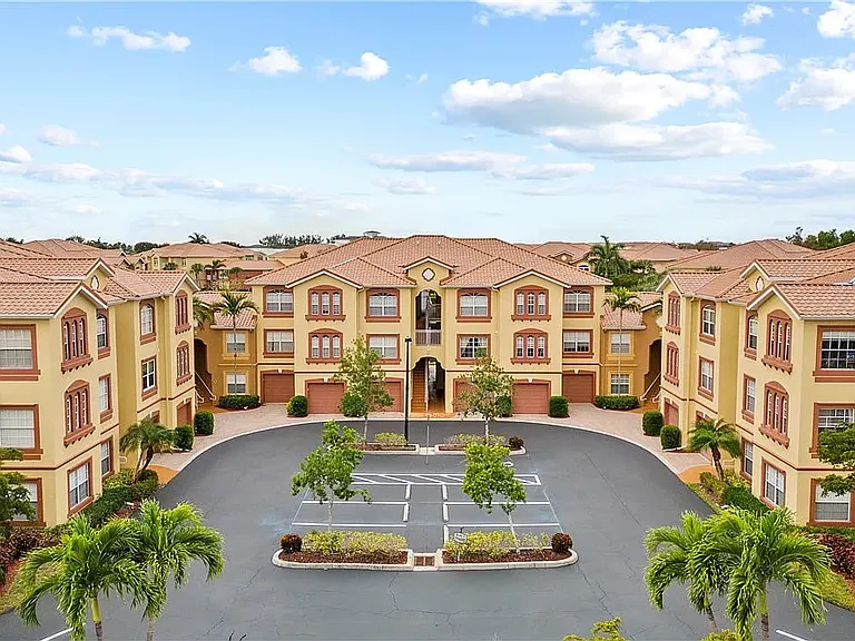 11400 Ocean Walk Ln #112 — Photo 11