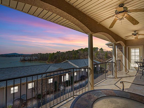 3rd image of 620 Grand Point Dr #22A