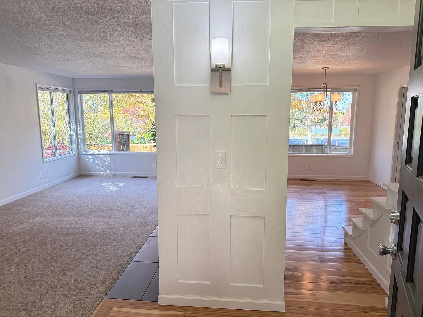 Large 3 bedroom 2 bath duplex in South Eugene! — Photo 3
