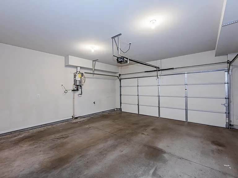 3927 Liesfeld Pl — Photo 31