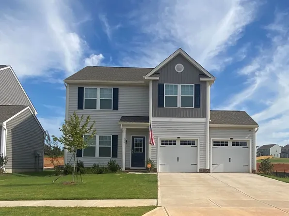 170 Parkmont Dr, Troutman, NC 28166