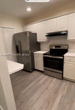 3rd image of 323 Navarre Ave APT 303