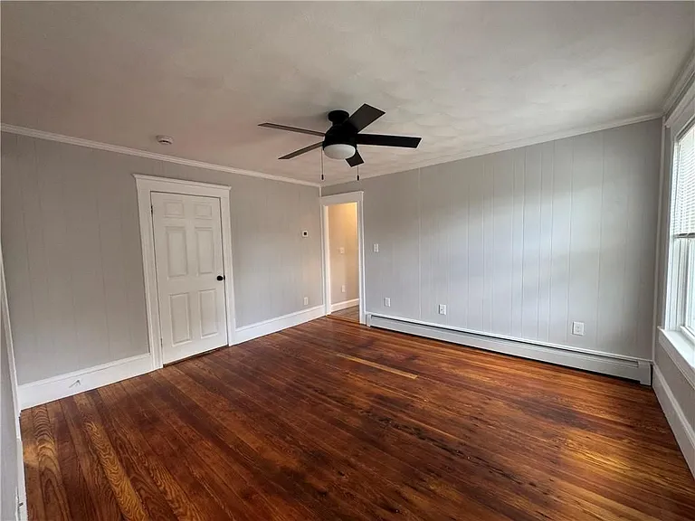 350 Main St #3 — Photo 13