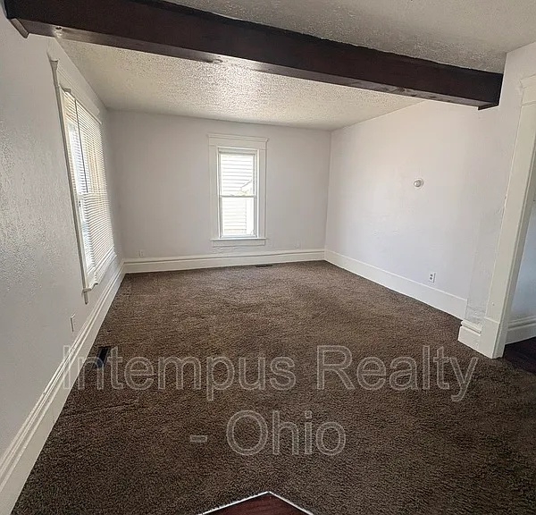 356 Rankin St — Photo 9
