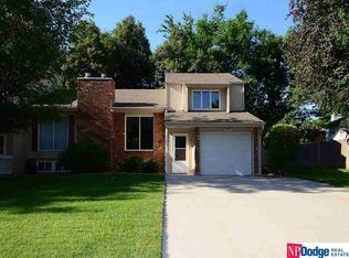 16565 Dorcas St, Omaha, NE 68130