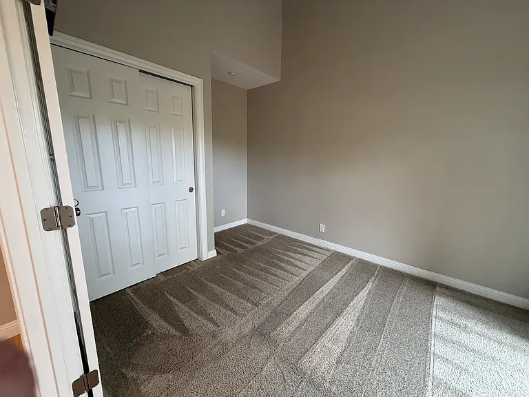 10862 Northfield Sq — Photo 12