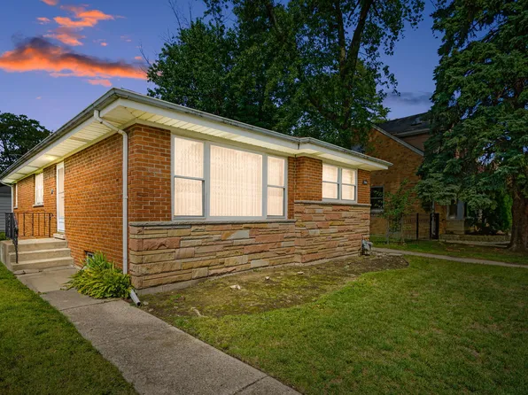 7806 Kildare Ave, Skokie, IL 60076