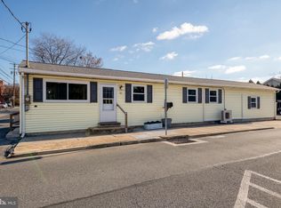 24 N Lancaster St, Annville, PA 17003