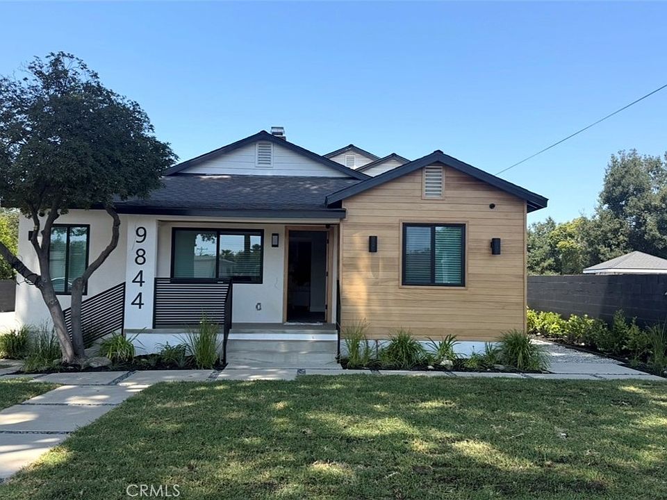 1st image of 9844 Ramona Ave
