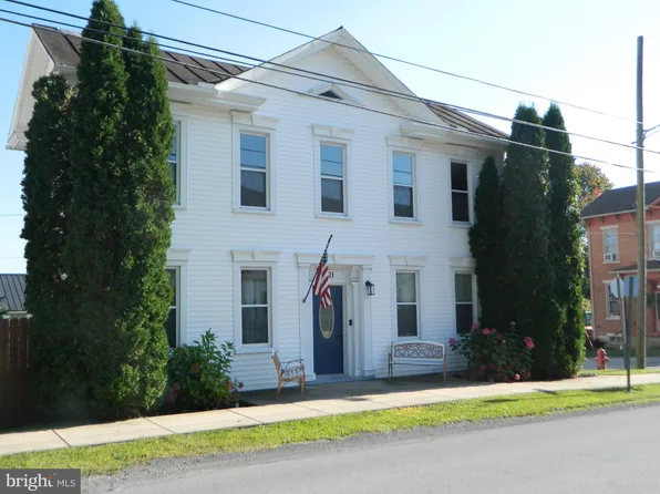 121 W Church St, Centre Hall, PA 16828