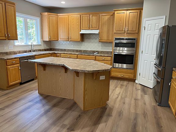 5th image of 706 Braemere Dr