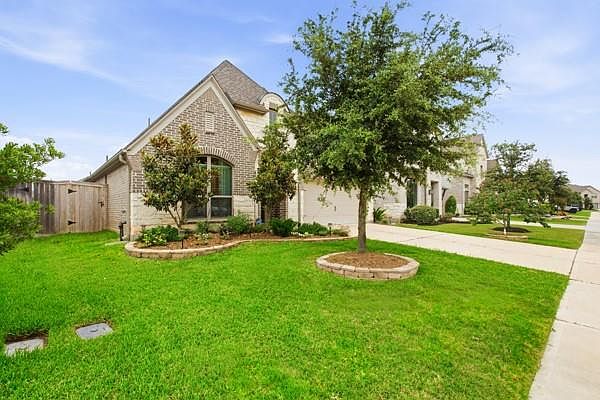 1st image of 2115 Germander Ln