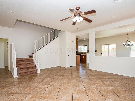 3rd image of 1081 W Sea Lion Dr