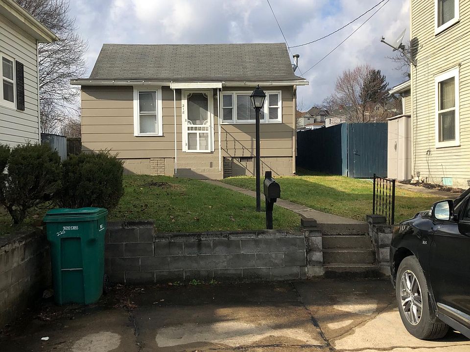 Exterior / Parking Area