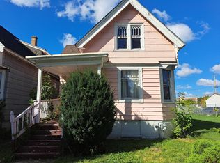 2535 N 28th St, Milwaukee, WI 53210