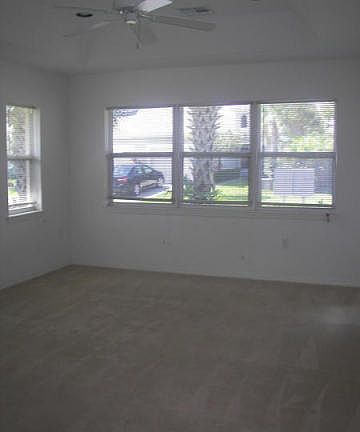 5th image of 1816 Blue Heron Ln