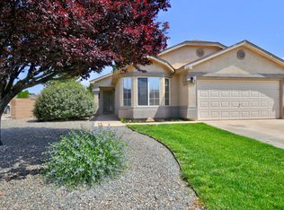 601 Peaceful Meadows Dr NE, Rio Rancho, NM 87144