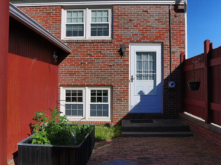 274 Main St #1A — Photo 8