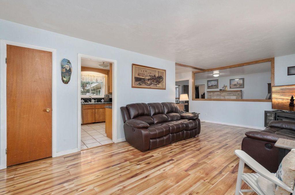 335 Mountain View Dr