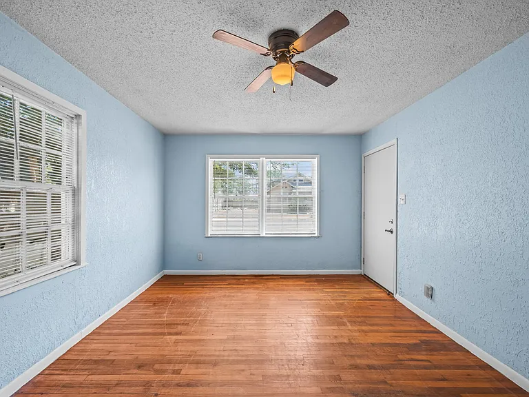 1608 29th St #A — Photo 2